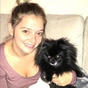 Meet your Posher, Emily